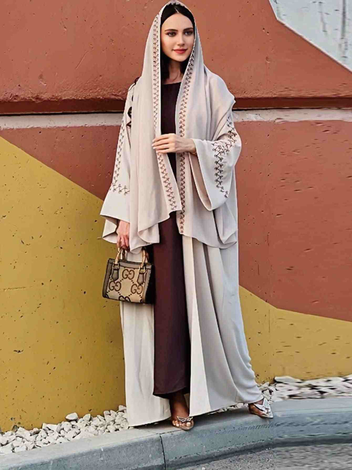 online_luxury_abayas_collection_2025_Infinite_vibes