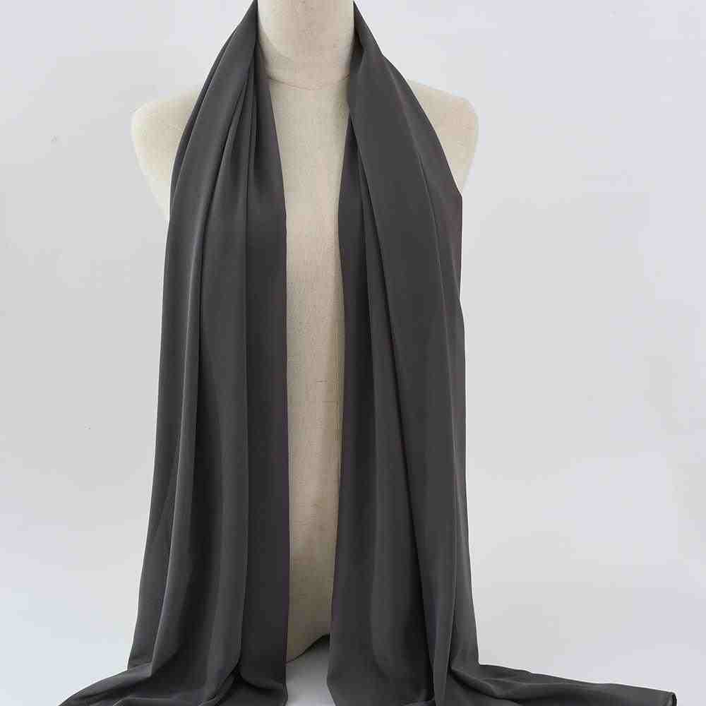 Stylish and breathable hijab in soft pastel colors, ideal for everyday wear in Dubai, UAE."