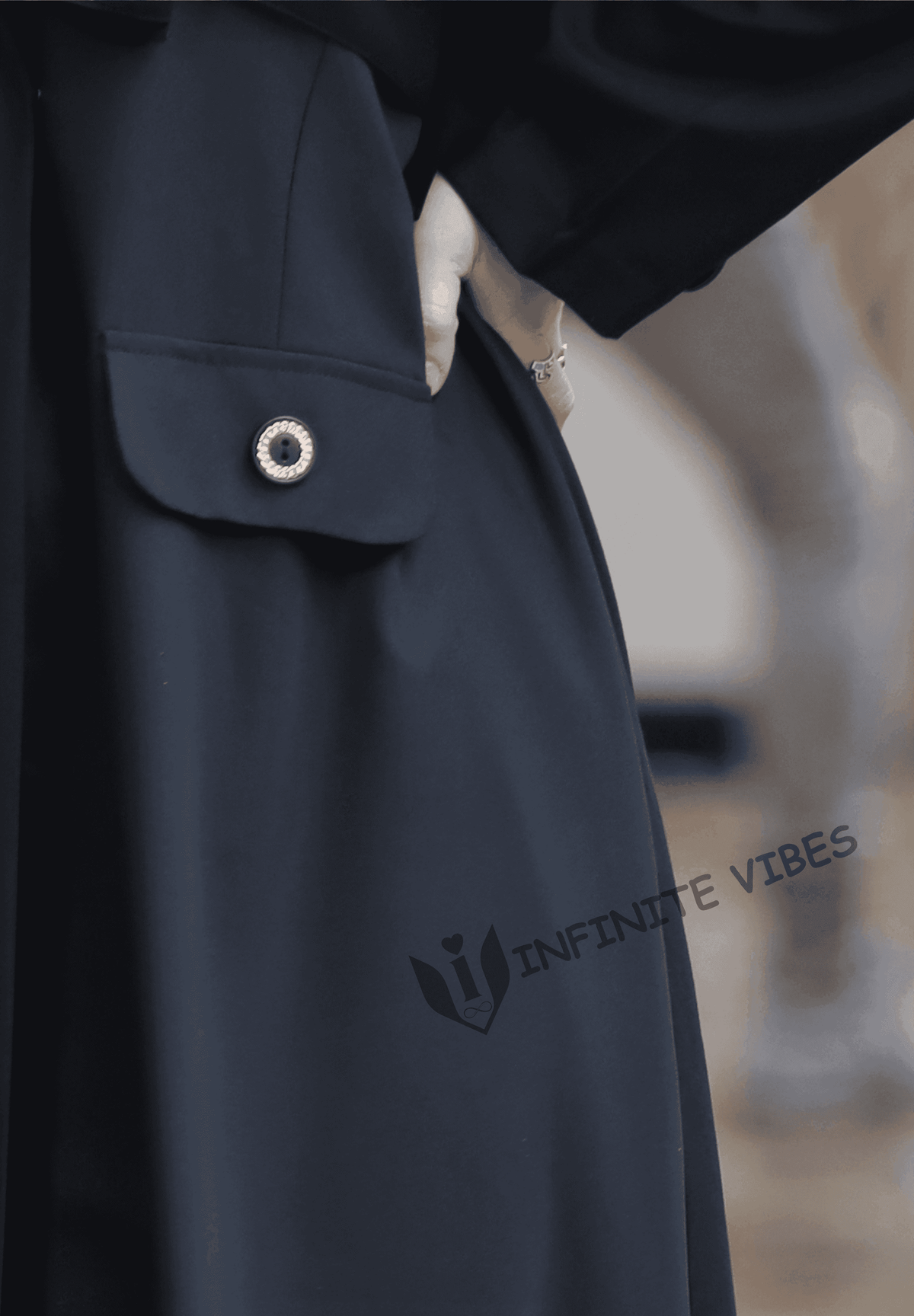 Stylish Black Abaya with Faux Pocket and Contrasting Color Detail: A Captivating Design with a sheila - INFINITE VIBES