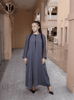 Effortless Travel Style: Reversible Abaya in Pink & Light Calming Grey - INFINITE VIBES 